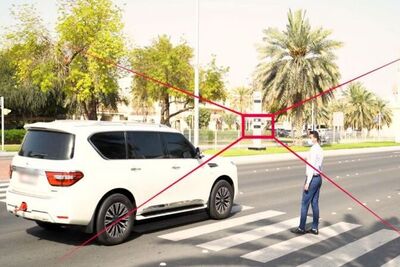 artificial-intelligence-monitors-in-pedestrian-zebra-crossings-ePathram
