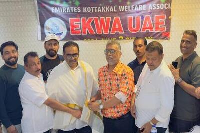 ekwa-uae-felicitate-rainbow-basheer-ePathram
