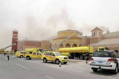 fire-in-doha-qatar-villagio-shopping-mall-ePathram