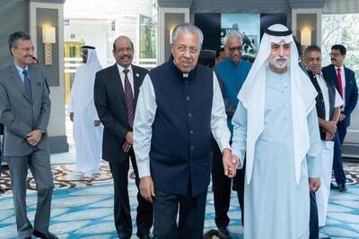 sheikh-nahyan-bin-mubarak-receive-chief-minister-pinarayi-vijayan-in-abudhabi-ePathram