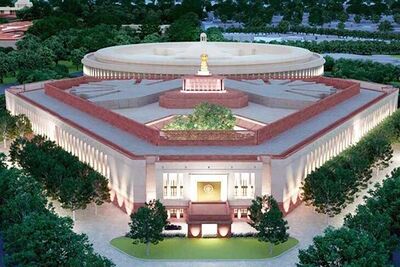 new-parliament-building-in-india-ePathram