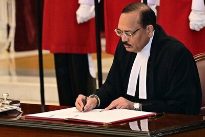 justice-surya-kant-sworn-in-as-53-rd-chief-justice-of-supreme-court-ePathram