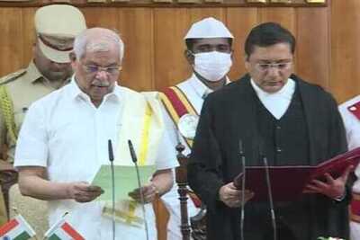 kerala-governor-rajendra-arlekar-swearing-in-raj-bhavan-ePathram