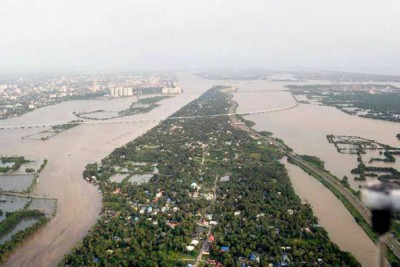 kochi-in-kerala-flood-2018-ePathram
