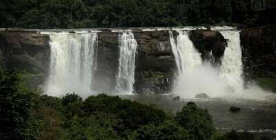 view-point-athirappilly-water-falls-ePathram