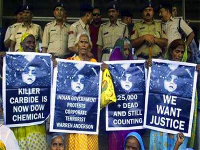 bhopal-victims-protest-epathram
