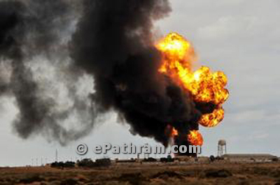 fuel-tank-explosion-libya-epathram